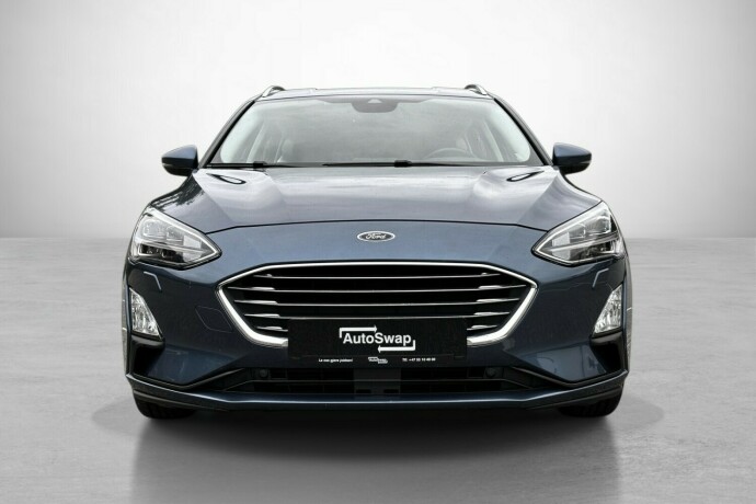 ford-focus-bensin-2019-big-2