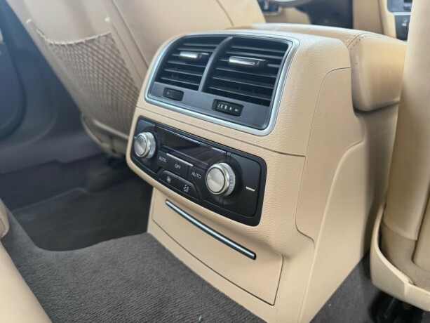 audi-a6-diesel-2012-big-18