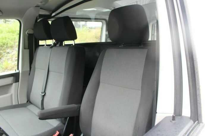volkswagen-transporter-diesel-2019-big-9