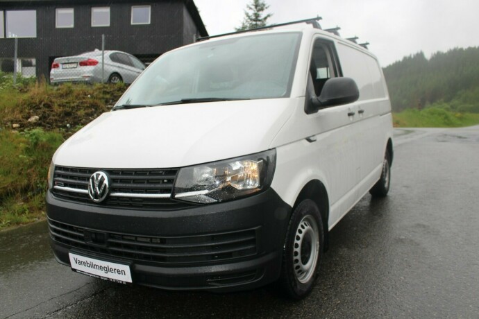 volkswagen-transporter-diesel-2019-big-1