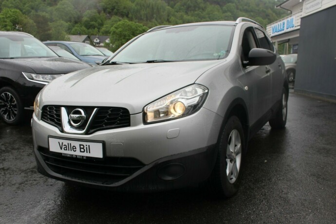 nissan-qashqai2-bensin-2013-big-1