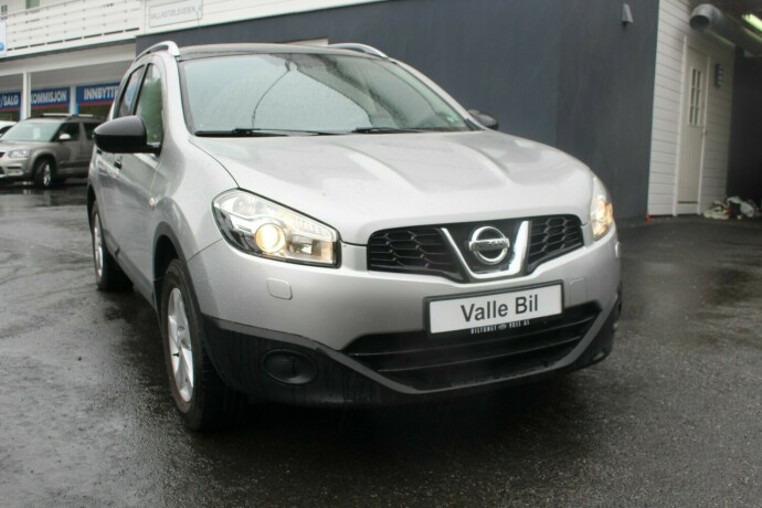 nissan-qashqai2-bensin-2013-big-0