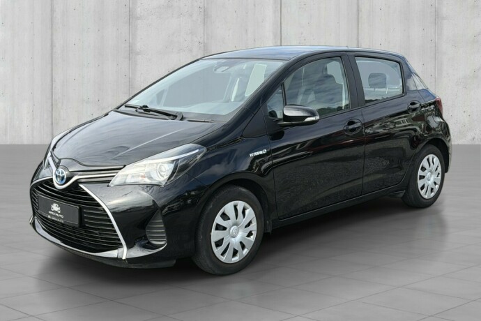 toyota-yaris-elektrisitetbensin-2015-big-2