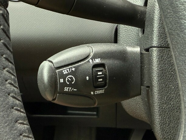 peugeot-308-diesel-2010-big-29