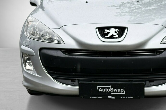 peugeot-308-diesel-2010-big-3