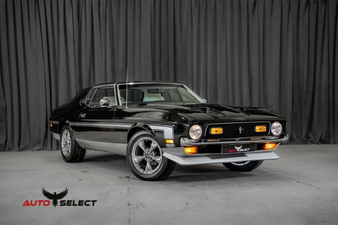 ford-mustang-bensin-1971-big-0