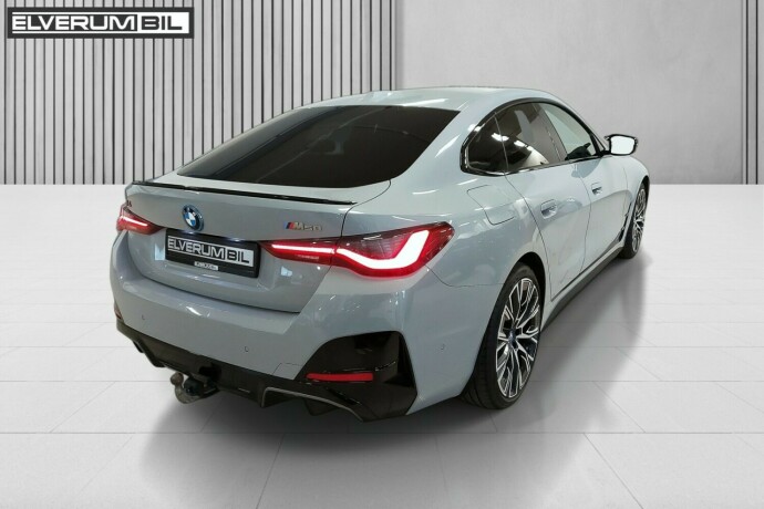 bmw-i4-elektrisitet-2024-big-8
