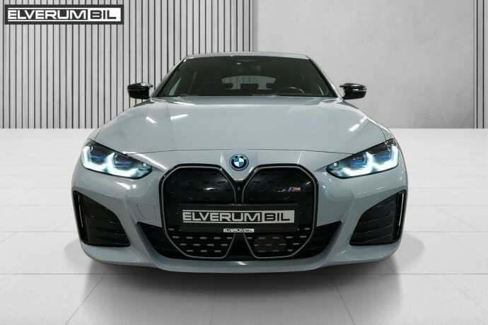 bmw-i4-elektrisitet-2024-big-18