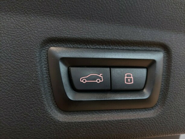 bmw-i4-elektrisitet-2024-big-32