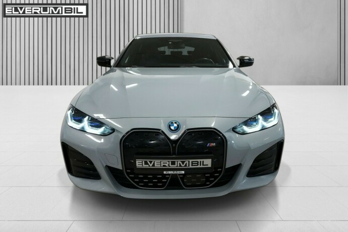 bmw-i4-elektrisitet-2024-big-17