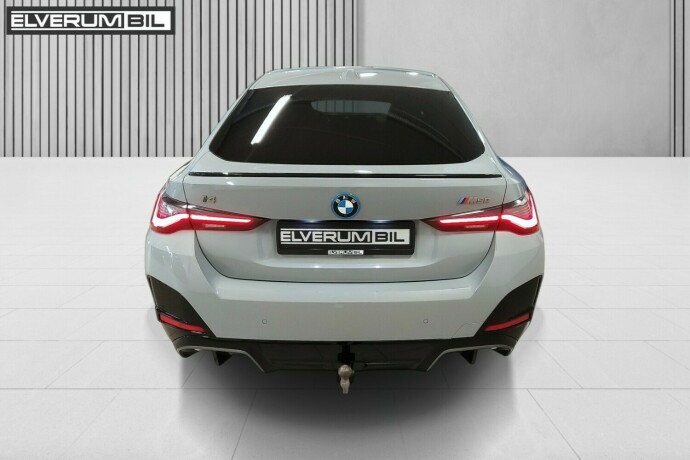 bmw-i4-elektrisitet-2024-big-9