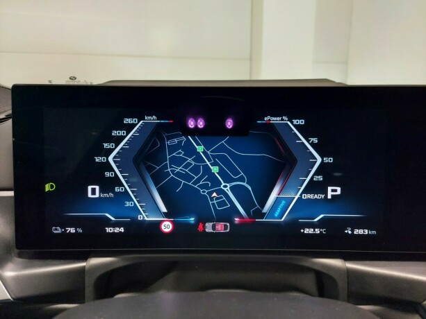 bmw-i4-elektrisitet-2024-big-60