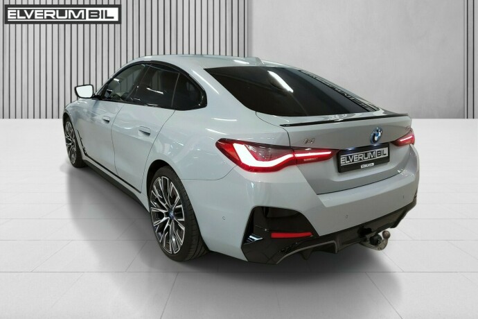bmw-i4-elektrisitet-2024-big-10