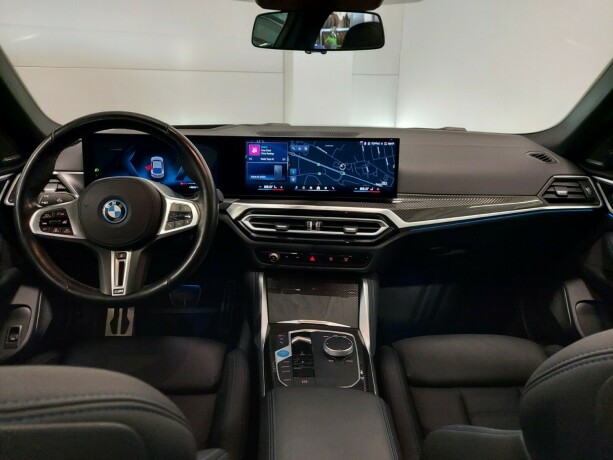 bmw-i4-elektrisitet-2024-big-36