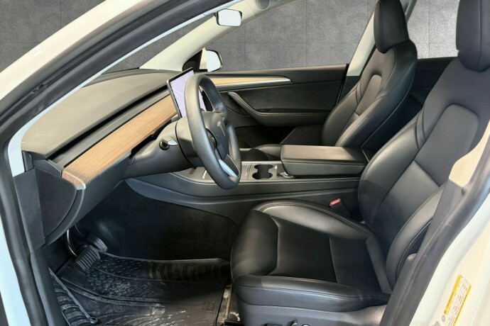 tesla-model-y-elektrisitet-2023-big-8