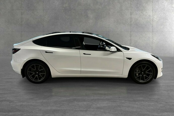 tesla-model-3-elektrisitet-2021-big-6