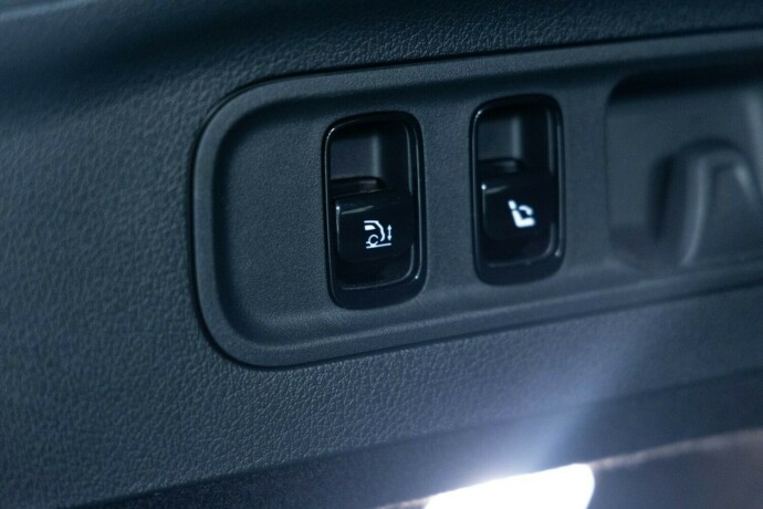 mercedes-benz-glc-diesel-2023-big-14