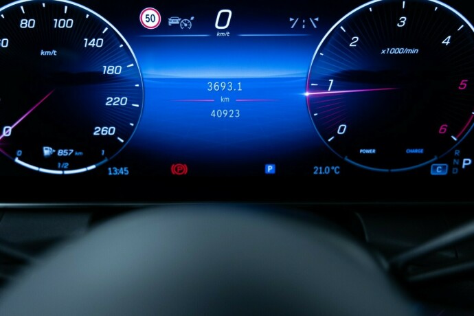 mercedes-benz-glc-diesel-2023-big-20