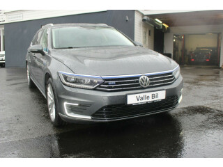Volkswagen | Passat | Elektrisitet+bensin | 2017