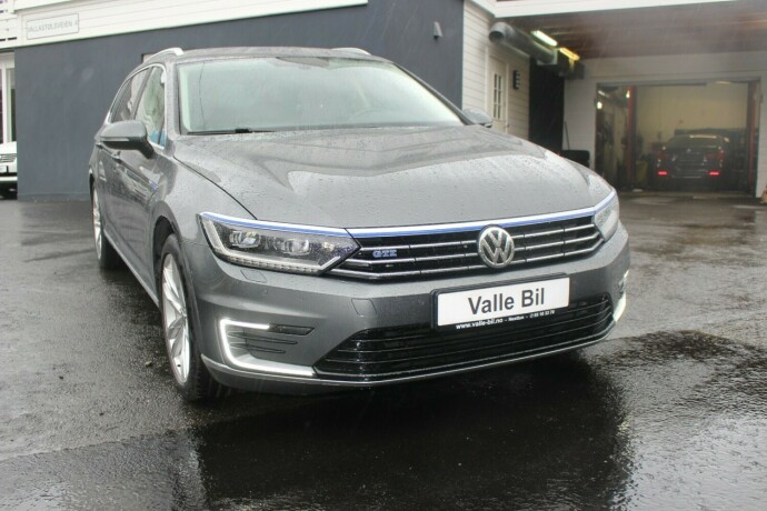 volkswagen-passat-elektrisitetbensin-2017-big-0