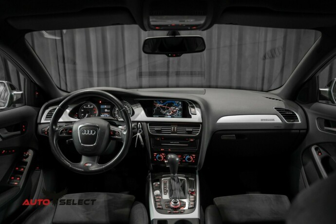 audi-s4-bensin-2011-big-38