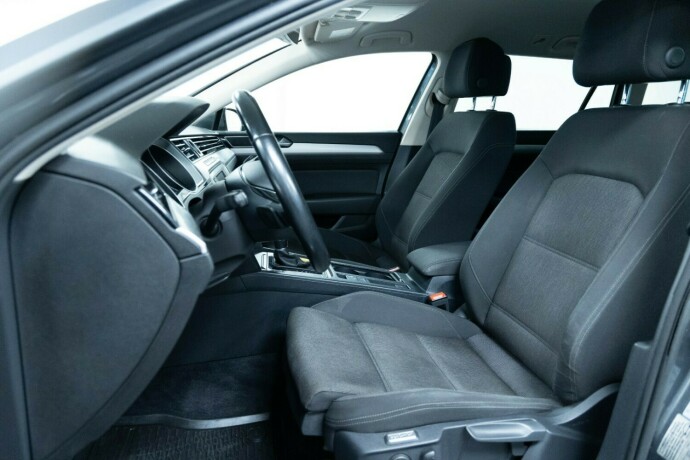 volkswagen-passat-bensin-2015-big-4