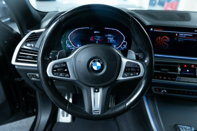 bmw-x5-plug-in-petrol-2021-big-12