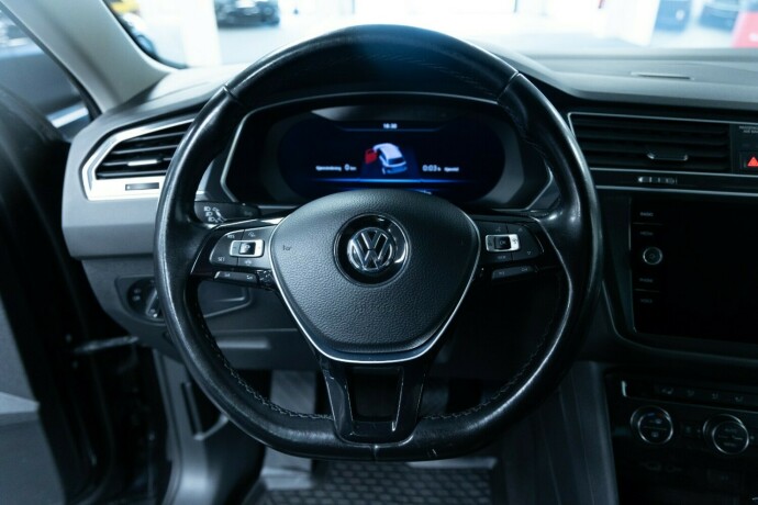 volkswagen-tiguan-diesel-2019-big-13