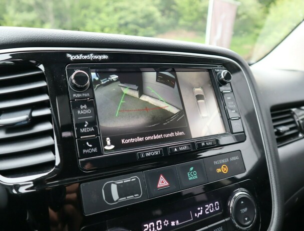 mitsubishi-outlander-elektrisitetbensin-2017-big-26
