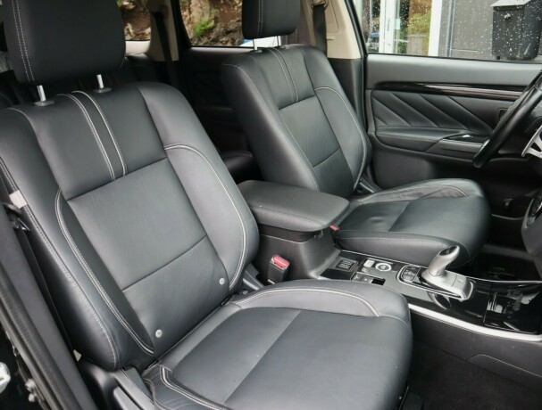 mitsubishi-outlander-elektrisitetbensin-2017-big-11