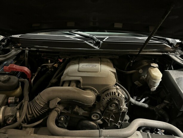 gmc-yukon-bensin-2007-big-41