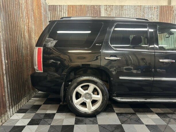 gmc-yukon-bensin-2007-big-4