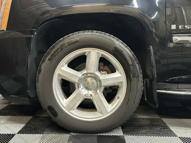 gmc-yukon-bensin-2007-big-15