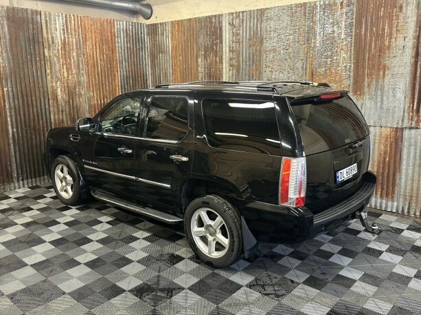 gmc-yukon-bensin-2007-big-11