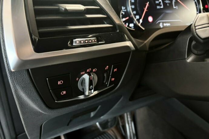 bmw-x3-diesel-2019-big-14