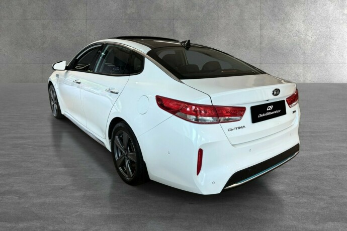 kia-optima-elektrisitetbensin-2017-big-3