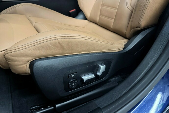 bmw-i4-elektrisitet-2024-big-30