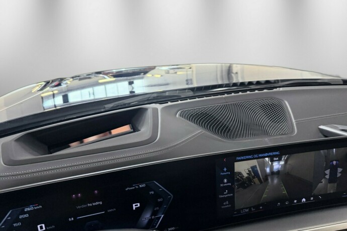bmw-i4-elektrisitet-2024-big-24
