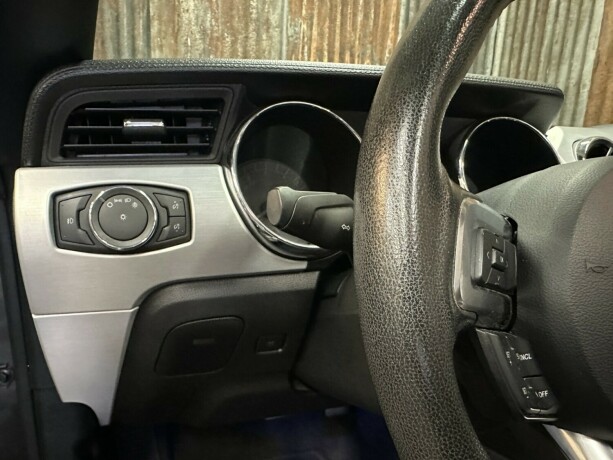 ford-mustang-bensin-2015-big-30