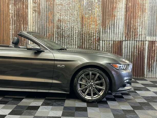 ford-mustang-bensin-2015-big-3