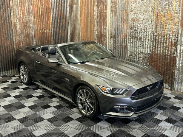 ford-mustang-bensin-2015-big-1