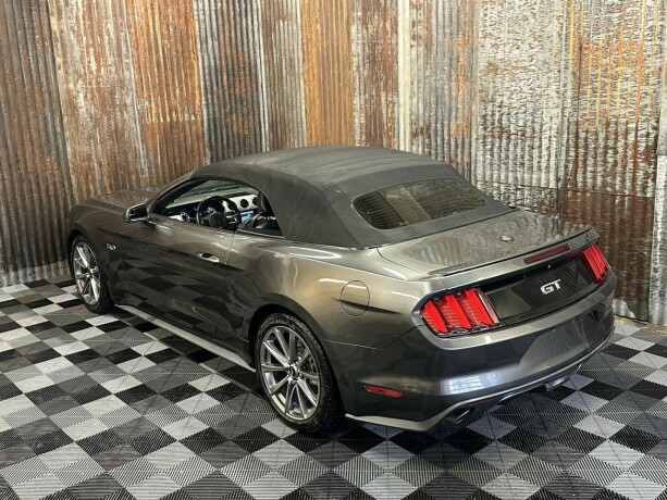 ford-mustang-bensin-2015-big-13