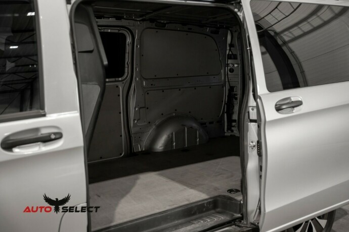 mercedes-benz-vito-diesel-2022-big-13