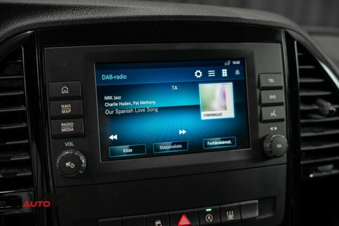 mercedes-benz-vito-diesel-2022-big-35