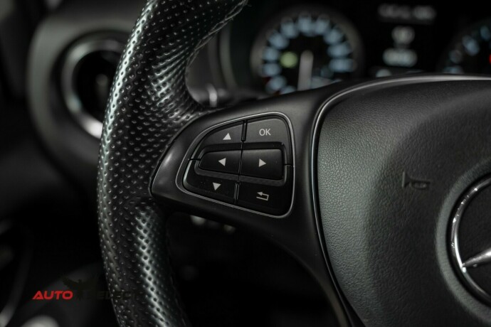 mercedes-benz-vito-diesel-2022-big-24