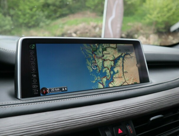 bmw-x5-diesel-2014-big-23