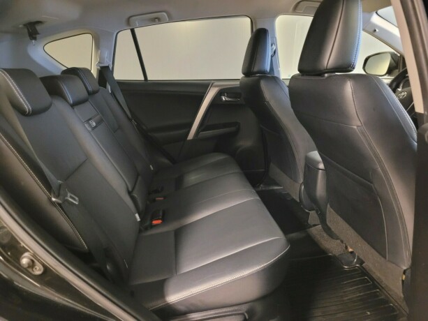 toyota-rav4-elektrisitetbensin-2016-big-16