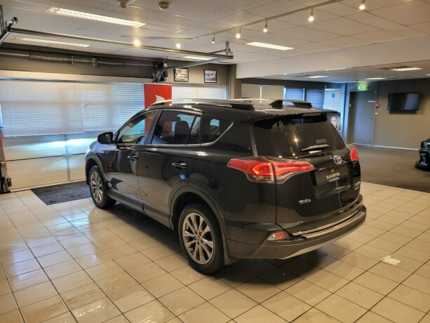 toyota-rav4-elektrisitetbensin-2016-big-6
