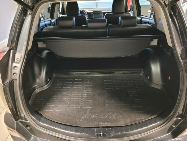 toyota-rav4-elektrisitetbensin-2016-big-18