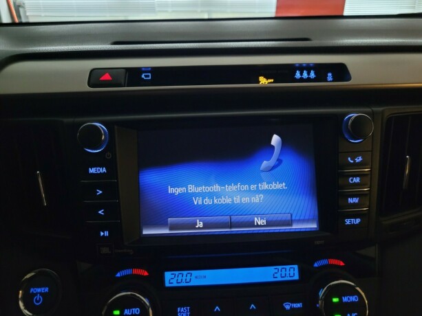 toyota-rav4-elektrisitetbensin-2016-big-31
